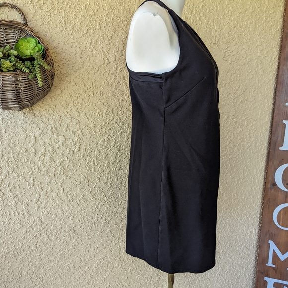 Athleta Whirlwind Razorback black size m - Picture 3 of 6